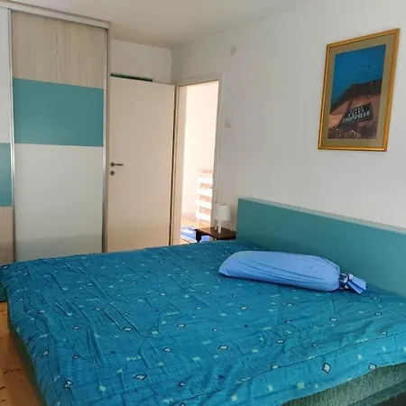 Znk Family House Apartment *