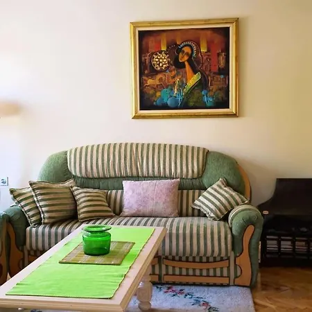 Znk Family House