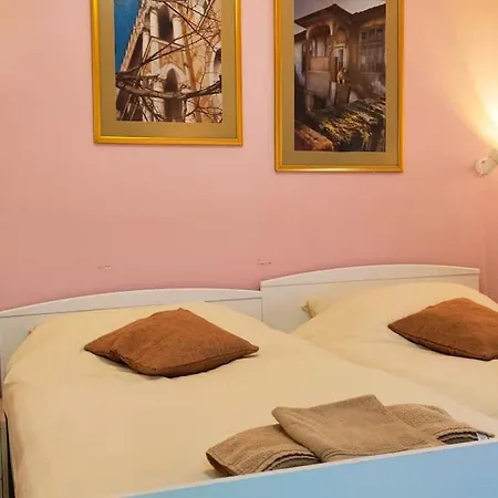 Apartment Znk Family House *