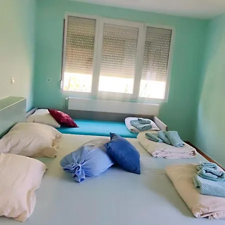 Znk Family House Апартаменти Скоп'є